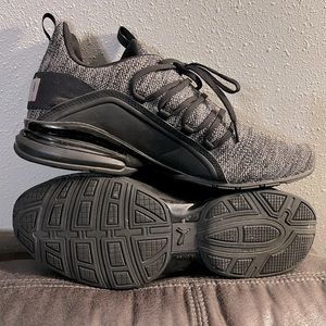 Men’s Puma Axelions!